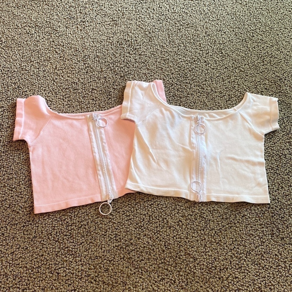 Suzette White & Pink Ribbed Cropped Short Sleeved Shirts w/ Zipper One Size
